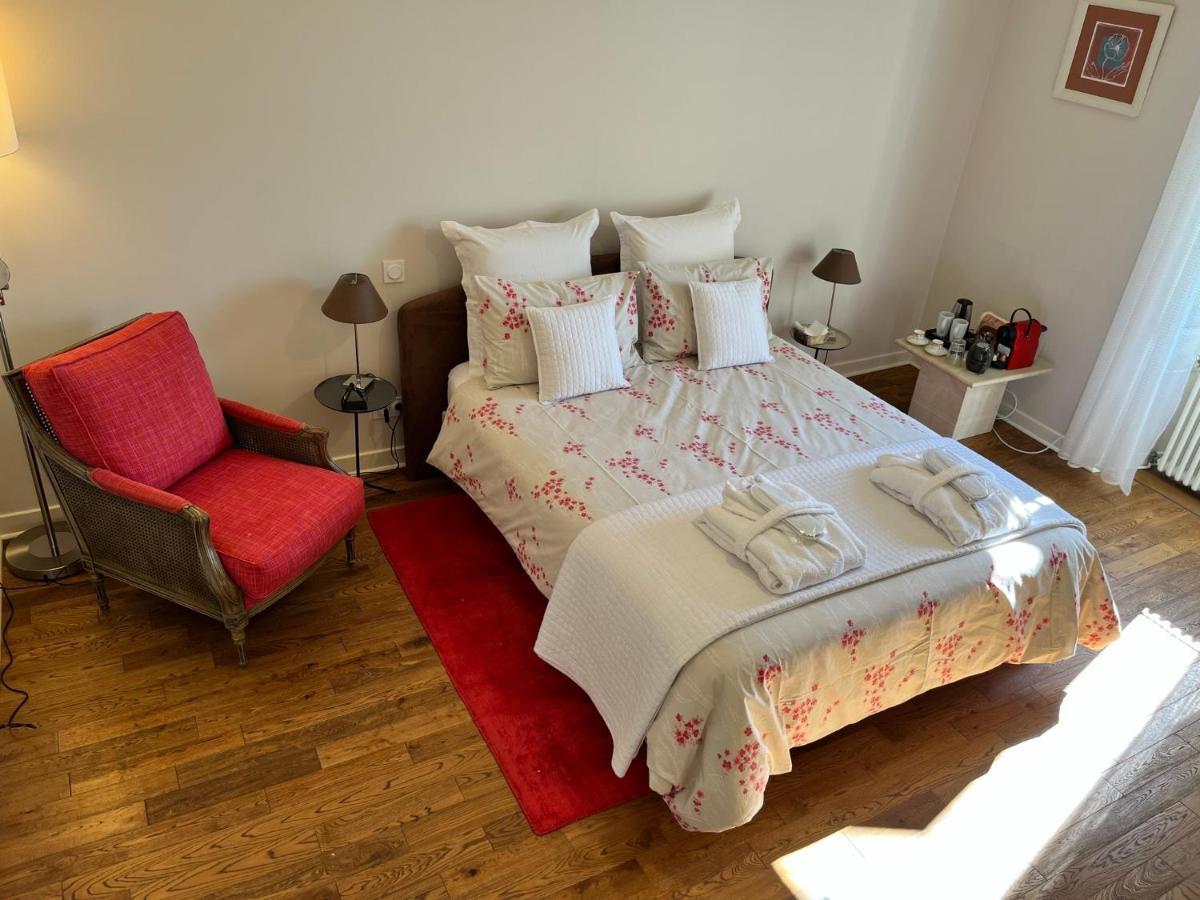 Ancien Haras De La Tour Bed & Breakfast Lamothe-Landerron Екстериор снимка