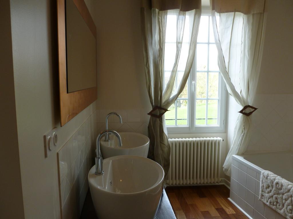 Ancien Haras De La Tour Bed & Breakfast Lamothe-Landerron Екстериор снимка